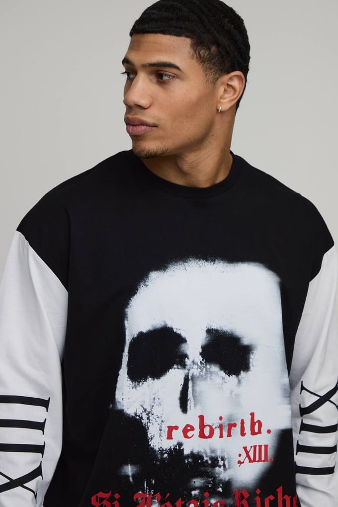 Oversized Gothic Bedrukt T-shirt Met Lange Mouwen | Washed Black | Size Medium