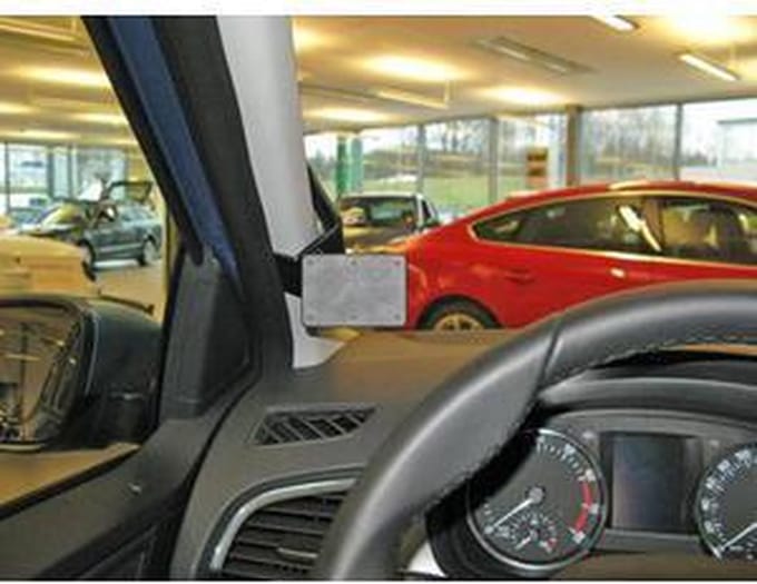 Brodit ProClip houder geschikt voor Skoda Fabia 2015-2021 Left mount