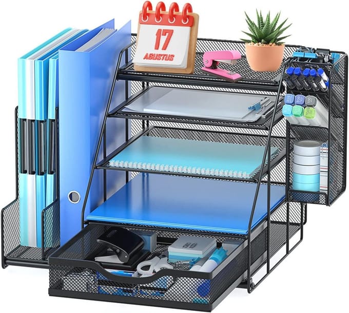 Bureau-organizer met verticale maphouders en hangende pennenhouder