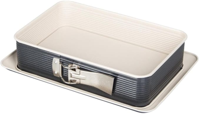 Rechthoekige springvorm 28 x 18 cm crème zwart Zenker Smart Pastry