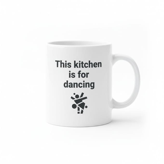 This Kitchen Is for Dancing Koffiemok 330 ml – Leuke Keuken Tekst Cadeau Mok