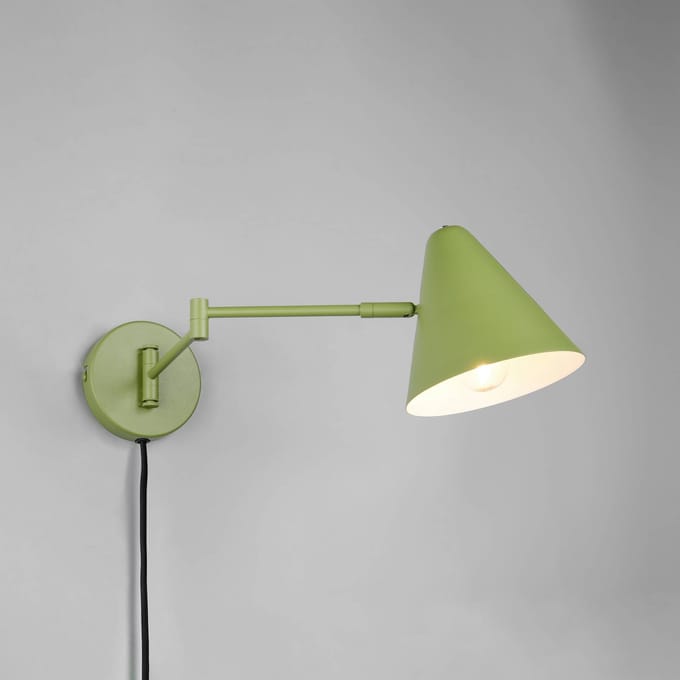 Trio Lighting wandlamp Cosima, groen, uitsteek 54 cm, metaal