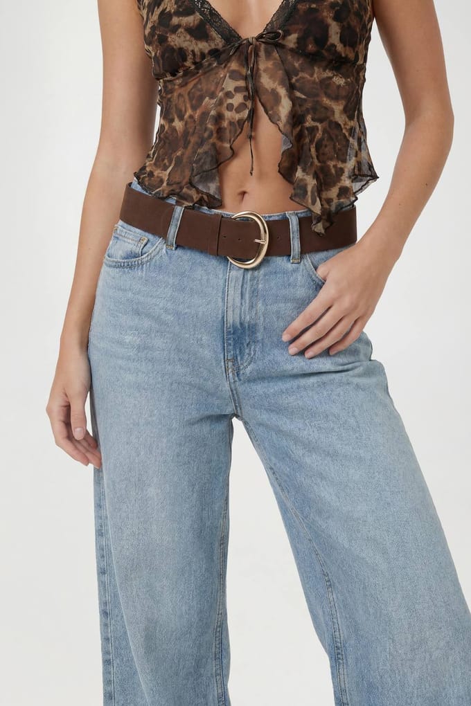boohoo Dames Statement Faux Suede Chunky Riem Met Gesp | Chocoladebruin | Maat: Small/Medium