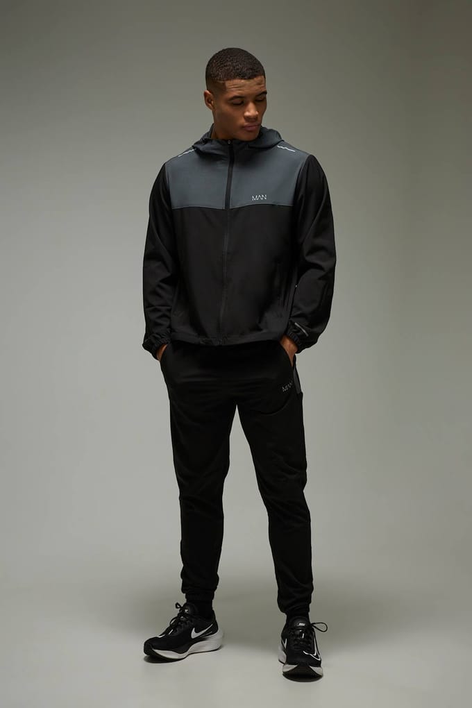 Heren Actief Kleurblok Normale Pasvorm Trainingspak | Black | Size Medium