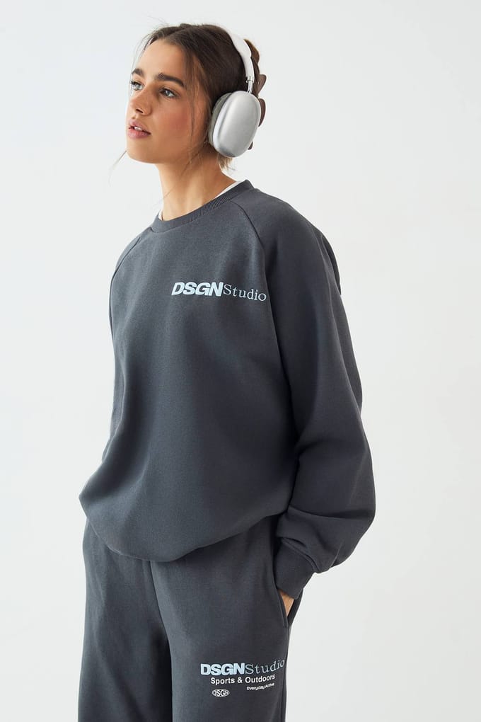 Dames Dsgn Studio Bedrukt Sweatshirt Trainingspak Sport En Outdoor | Houtskool | Maat: Medium