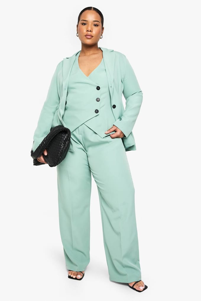 boohoo Dames Plus Geweven Op Maat Gemaakt Wikkelvest met Knopen | Light Khaki | Maat: 20