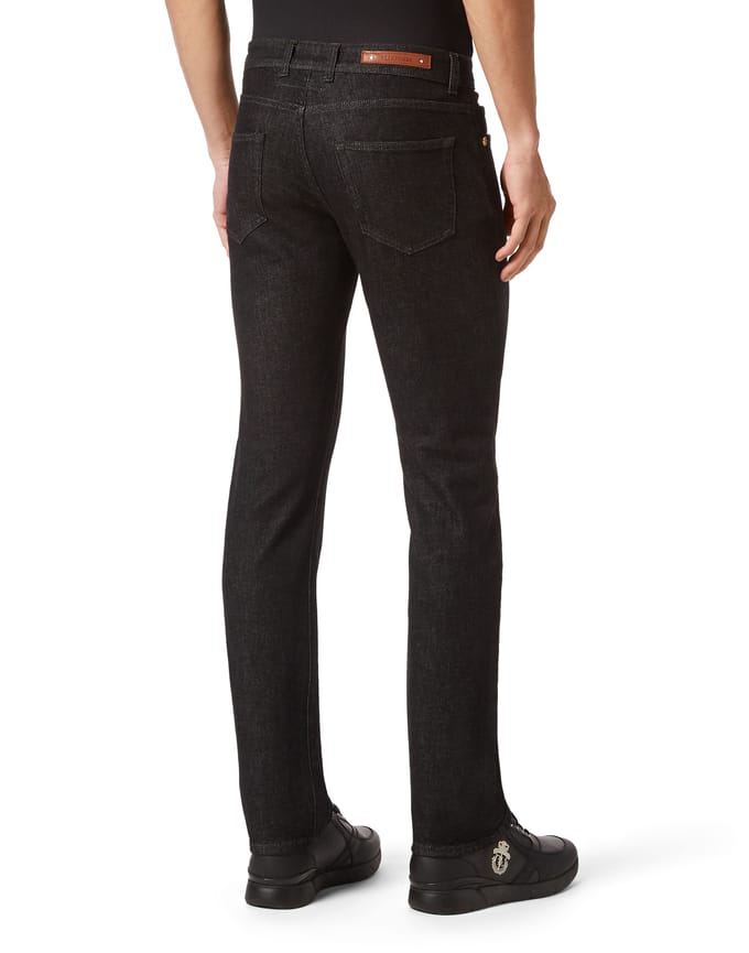 Jeans Recht Model