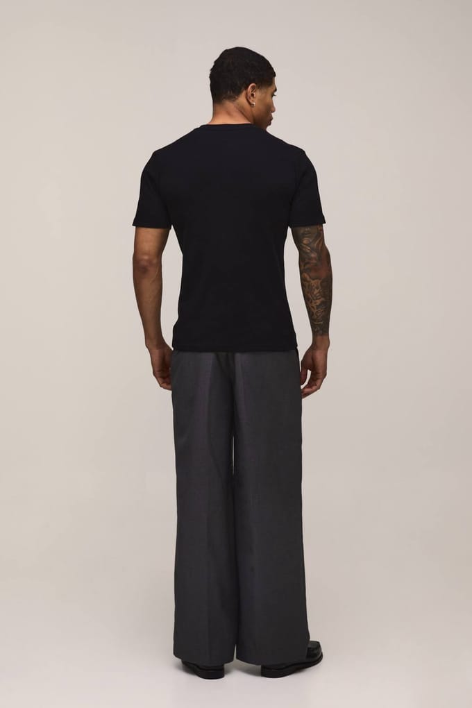 Muscle Fit Geribbeld Henley Hals Korte Mouw T-Shirt | Black | Size Medium