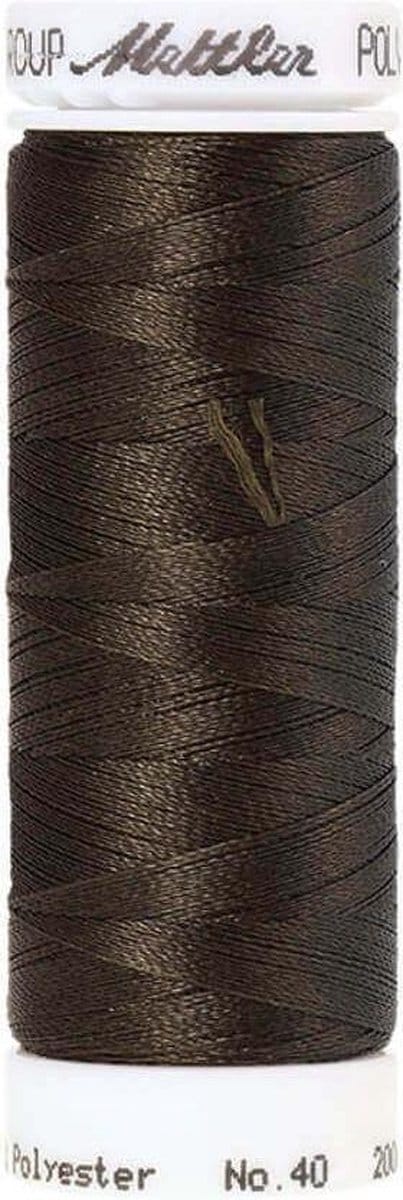 AMANN POLYSHEEN NAAI-BORDUURGAREN, COL-0465 BRUIN, 200M, PER STUK.