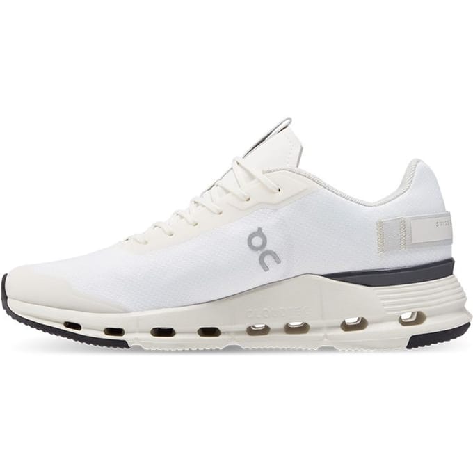 On Running Cloudnova Form Blanc Éclipse Femme 26.98478 36.5 white
