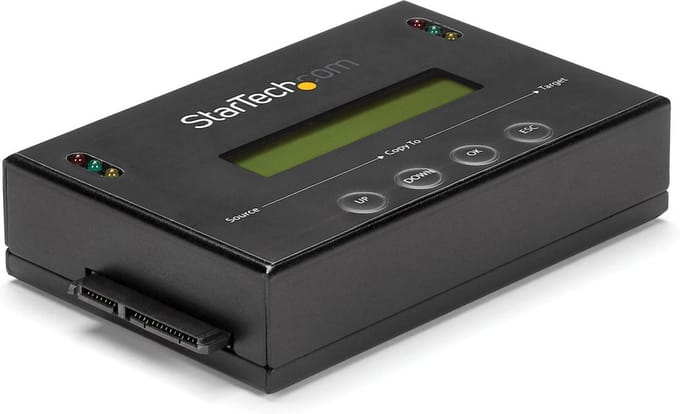 StarTech.com Standalone 2.5 / 3.5" SATA Hard Drive Duplicator and Gum
