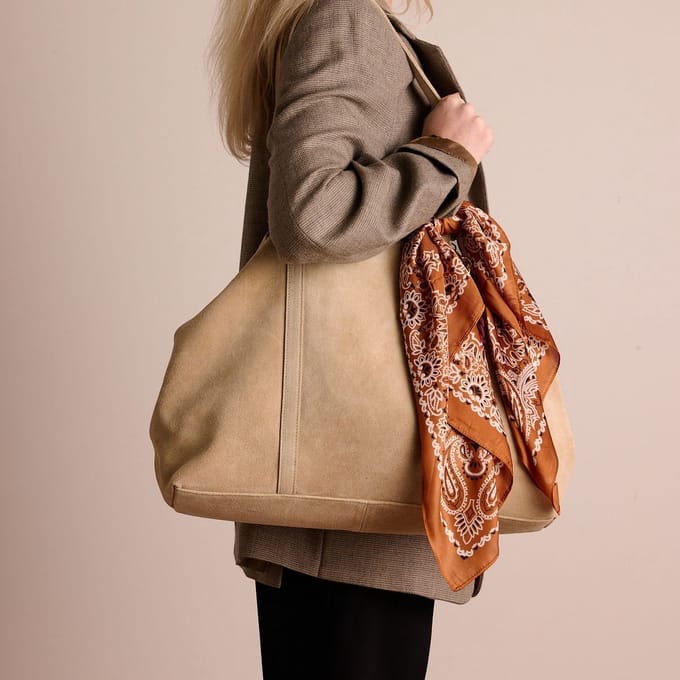 Manfield - Beige suède shopper