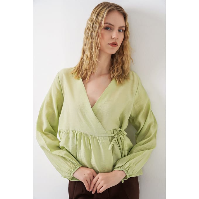 V-hals Blouse met Strikdetail en Kreppé