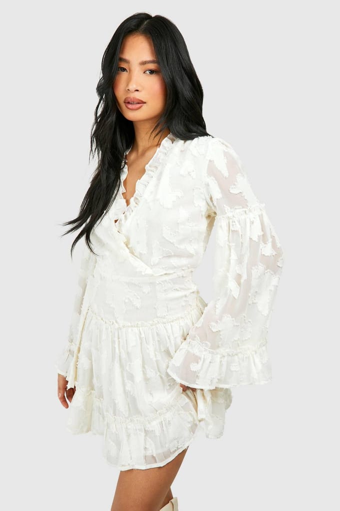 boohoo Dames Petite Burnout Frill Minijurk | Ivoor | Maat: 36