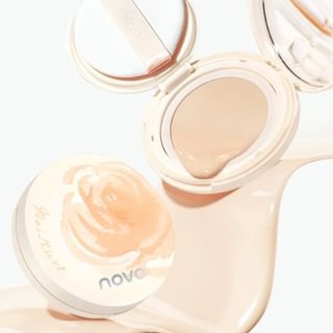 NOVO - Moisture Essence Air Cushion Cream - 2 Shades 02# Natural - 13g