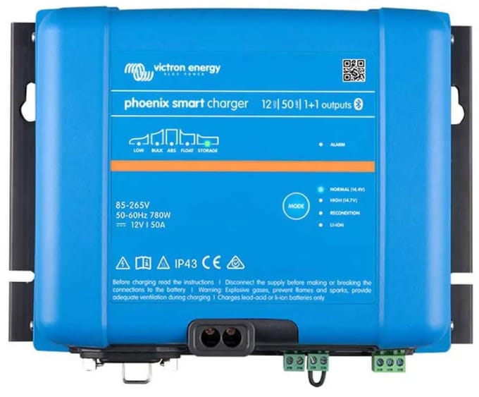 Victron Phoenix Smart IP43 Acculader 12/50(1+1)