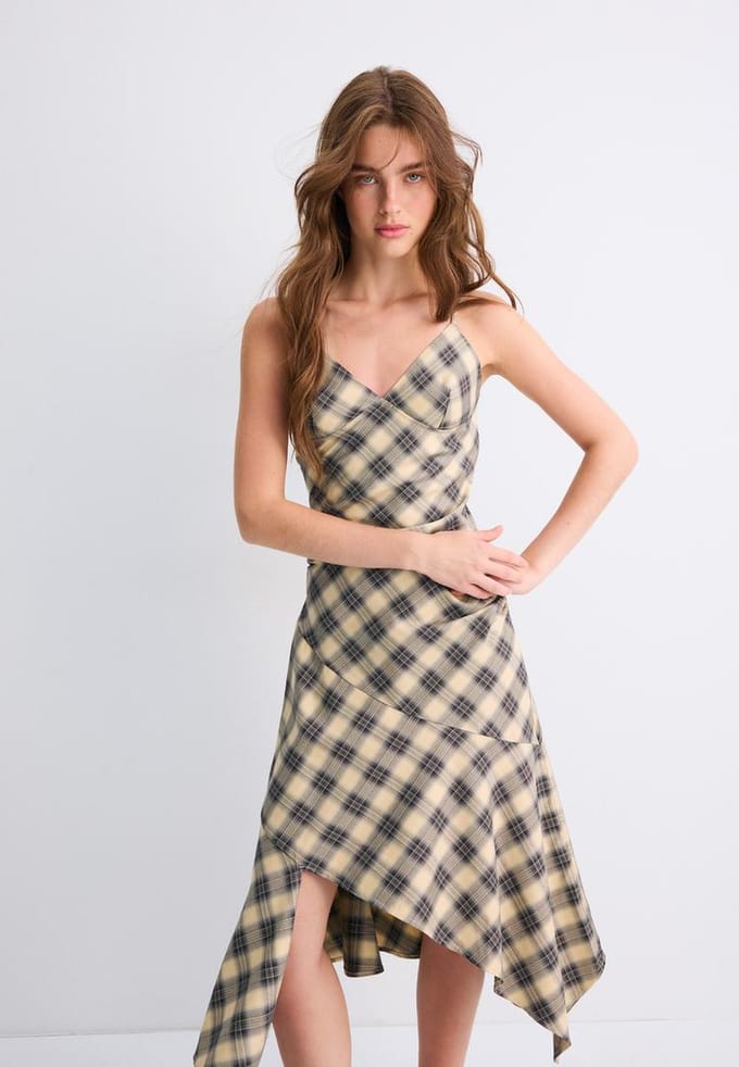 Stradivarius Asymmetrische midijurk met ruitjes  Beige M
