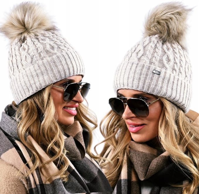 Alur - Warme Wintermuts met Pompon - Dames - Grijs - Modieus - Poolfleece