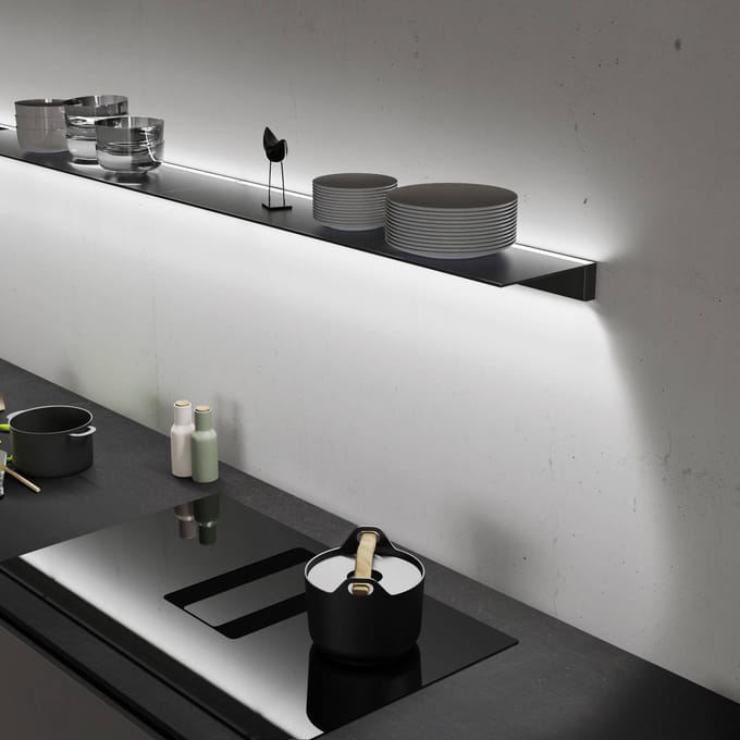 Hera LED wandlamp Intero-Line, zwart, 120 cm, aluminium, CCT up/down