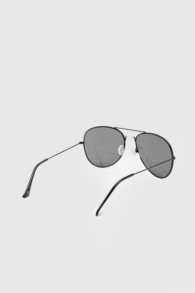 boohoo Dames Zwarte Frame Aviator Zonnebril | Black