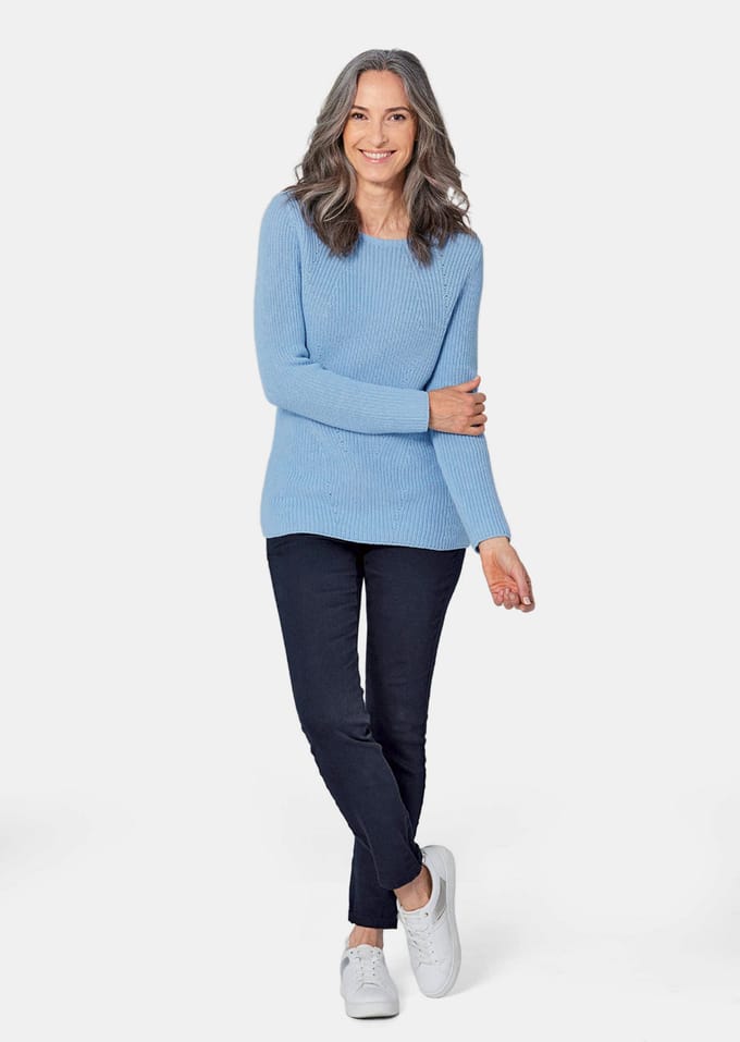 Flatteuze pullover van puur katoen - lichtblauw - Gr. 48 van Goldner Fashion