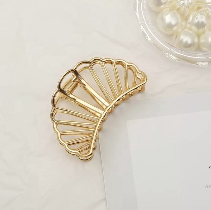 Emilie collection - haarklem - goud - geometrisch - metaal - maan