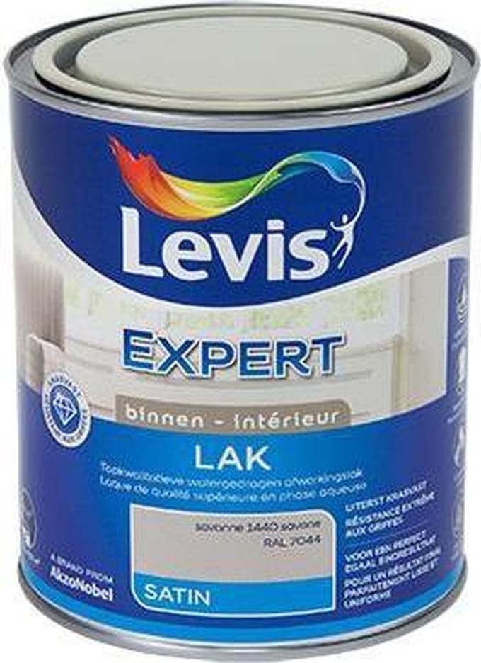 Levis lak 'Regular' savanne zijdeglans 750 ml