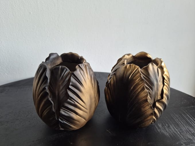 Vaas Toulon zwart/goud 12 cm 2 assorti