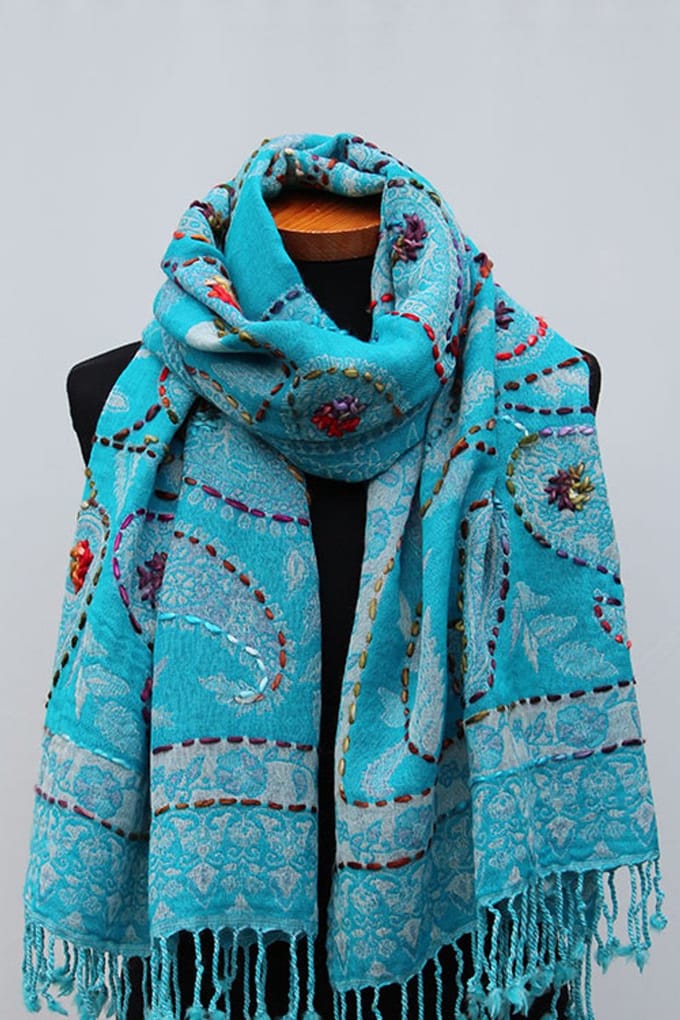 Wollen geborduurde sjaal en omslagdoek Turquoise Blad