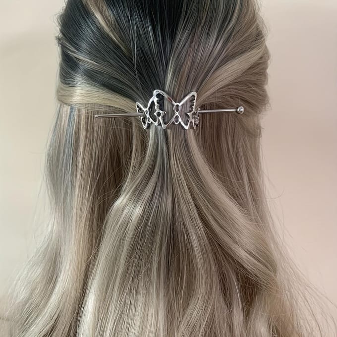 1 pièce de barrette à cheveux dorée de couleur unie en forme de papillon