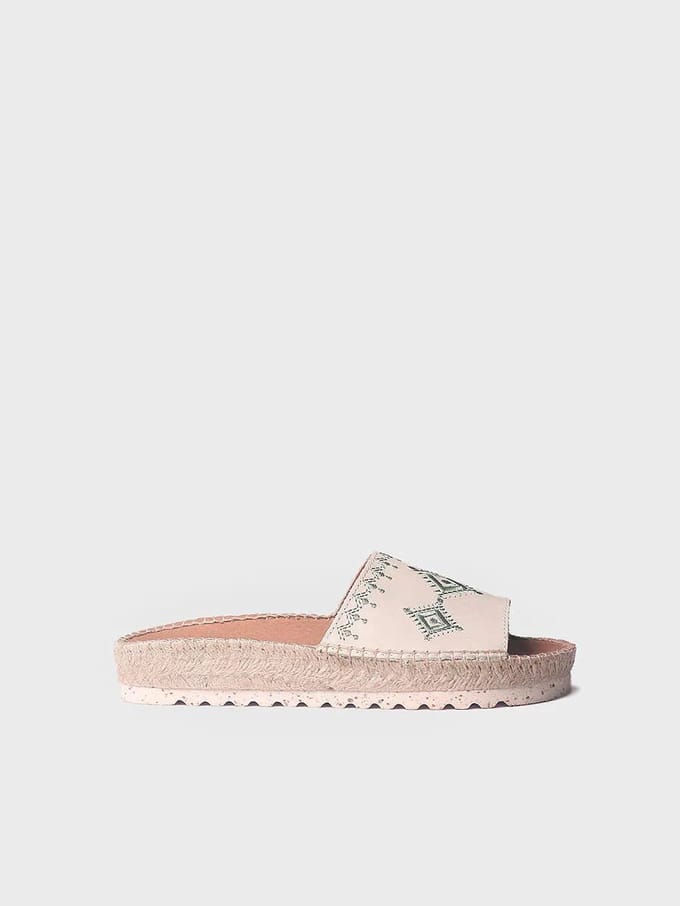 Platte sandalen in Ibiza-stijl | LILI