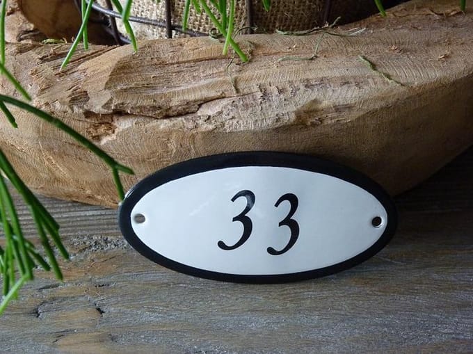 Emaille huisnummer 10x5 wit nr. 33