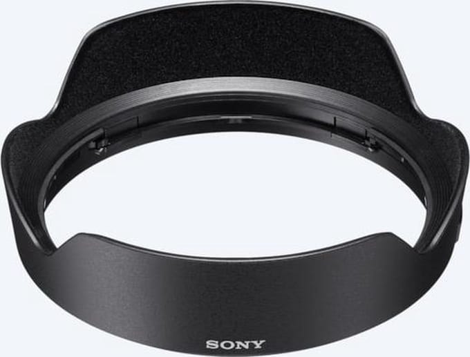 Lens hood for SEL1635GM