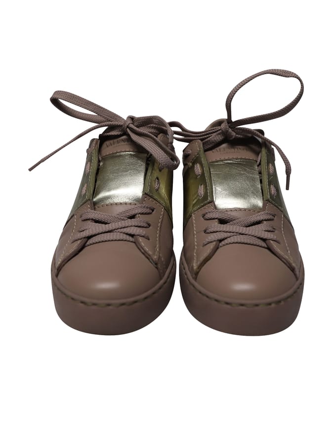 Valentino Garavani Open for a Change Sneakers in Oud Roze Kalfsleer