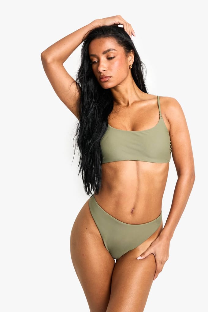 boohoo Dames Petite Swimwear Essentials Crop Bikini Top | Kaki | Maat: 38