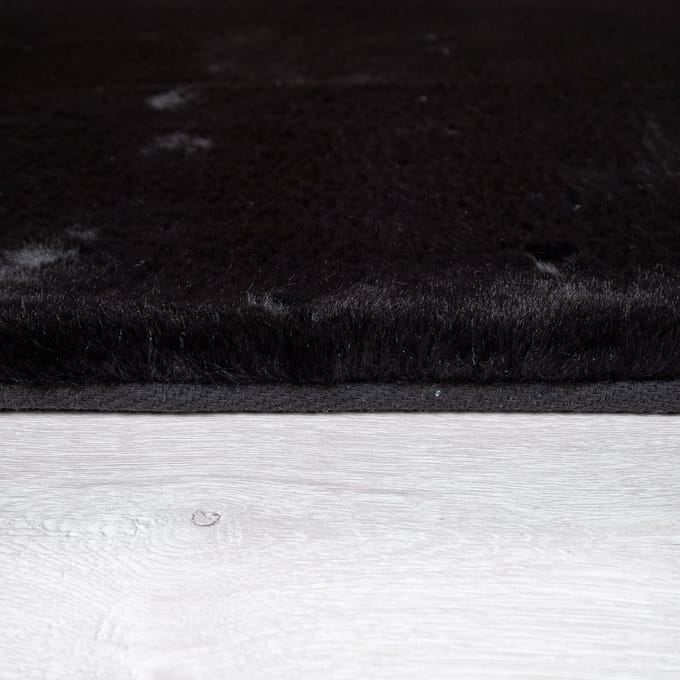 Vachtkleed Fluffy zwart 150x170 cm ovaal