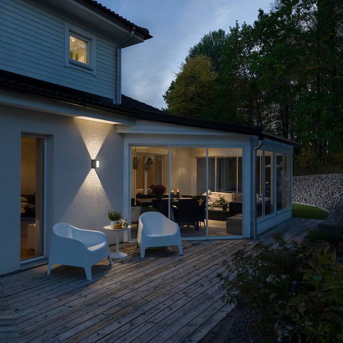 Konstsmide LED wandlamp Cremona - lichthoek instelbaar