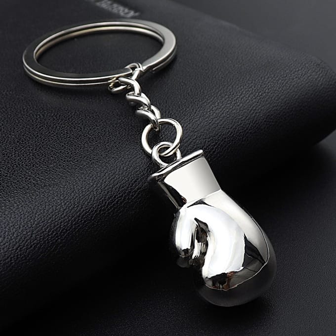Go Go Gadget - Sleutelhanger - Mini bokshandschoen - 1 stuk - Zilverkleurig