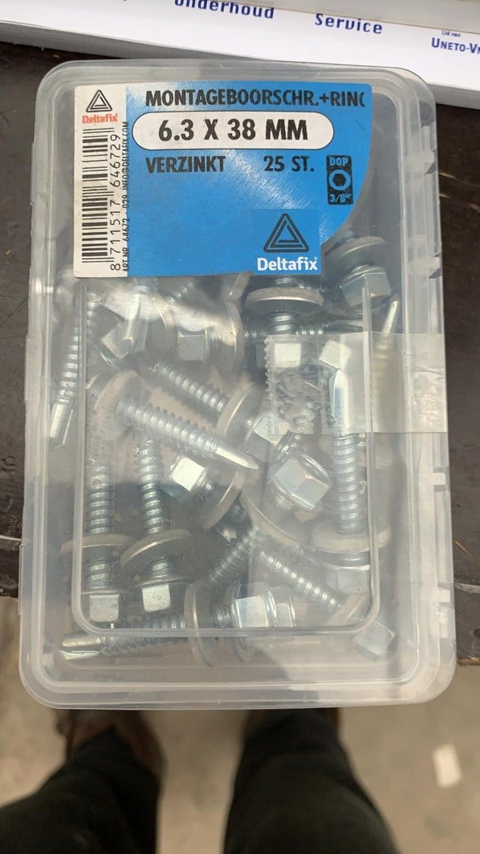 Montageboorschroef + ring 6.3x38mm verzinkt 25stuks. DeltafiX.