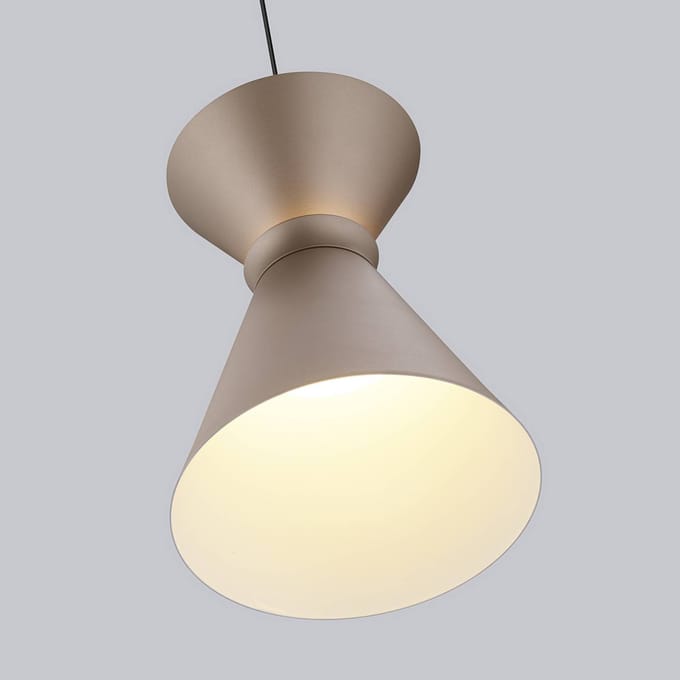Helestra LED hanglamp LUK, bruin, 1-lamp, dimbaar