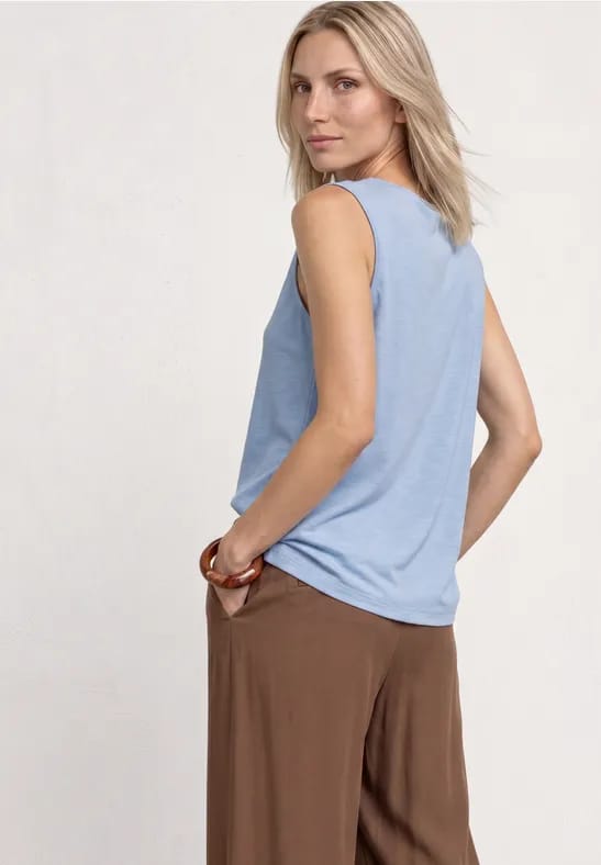 Silk-Look top met watervalhalslijn