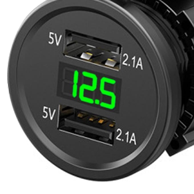 Motorfiets Dubbele USB-oplader 12V Digitale Voltmeter Snel Opladen Onderdelen voor Telefoon Tablet GPS Groen groen