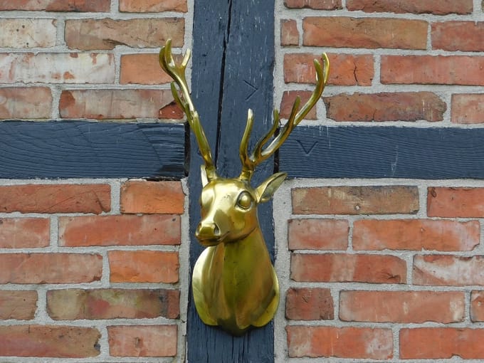 Wandornament Hert - goud - aluminium