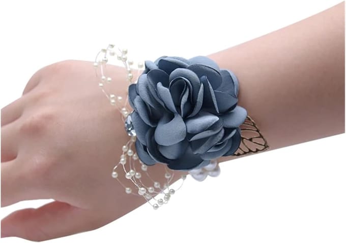 Kunstpols Bloem - Bruidsarmband Pols - Feestelijke Accessoires - Elastisch Verstelbaar - 9cm Bloem Diameter - Roze Design