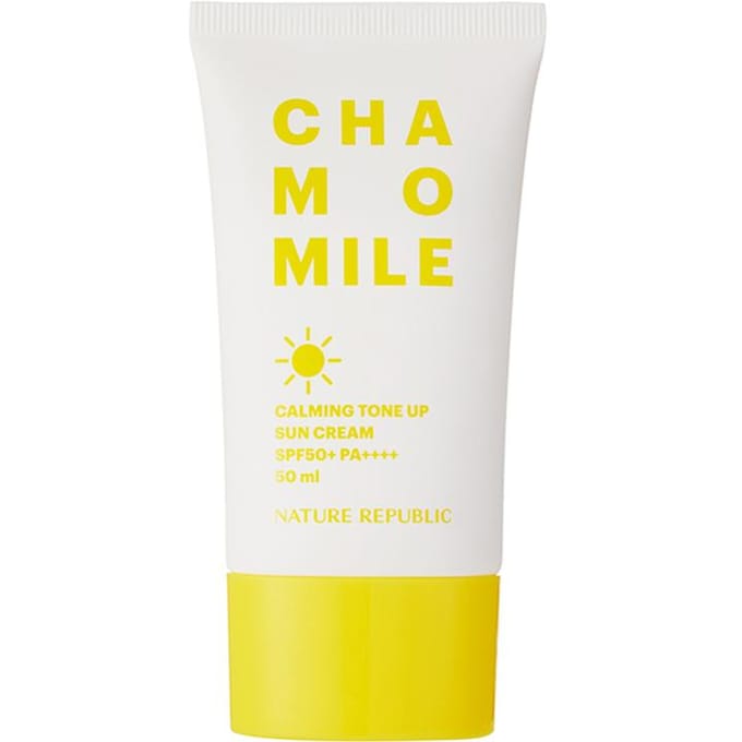 Innisfree - True Mild Cica sunscreen SPF50+ PA++++ 50mL yellow