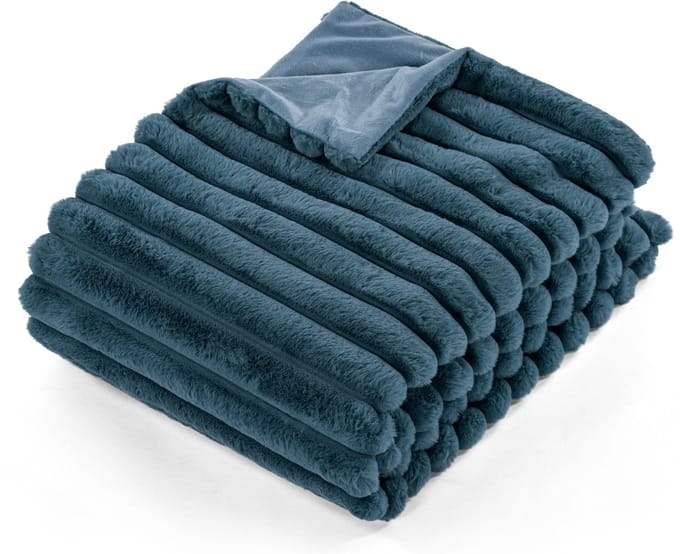Tiseco Home Studio - Deken RABBIT STRIPE - imitatie konijnenbont plaid - 130x170 cm - blue fusion
