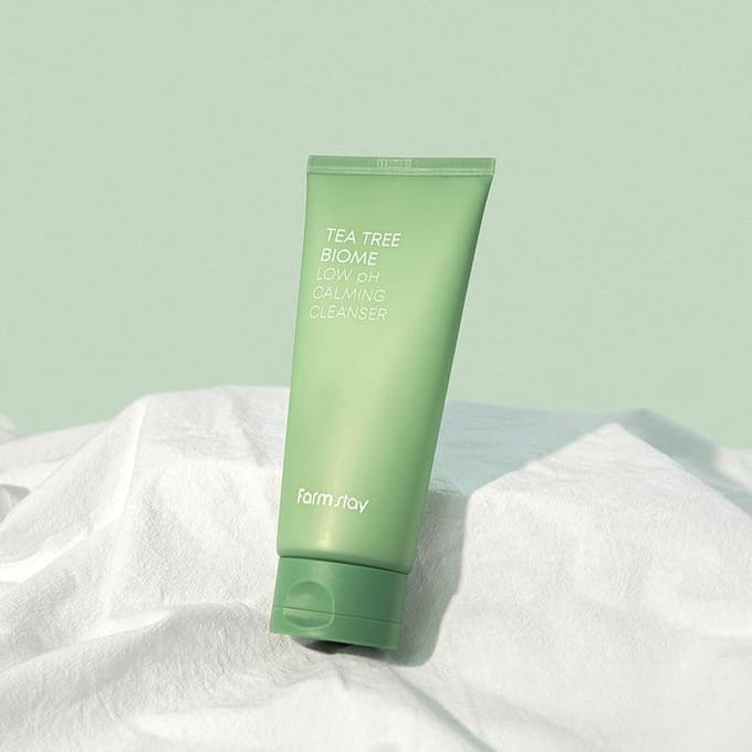 Farm Stay Tea Tree Biome Low pH Calming Cleanser 180ml (3 Options) 1pcs gray