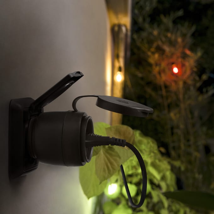 Osram SMART+ Outdoor Plug Compact 16A with energymeter Zigbee