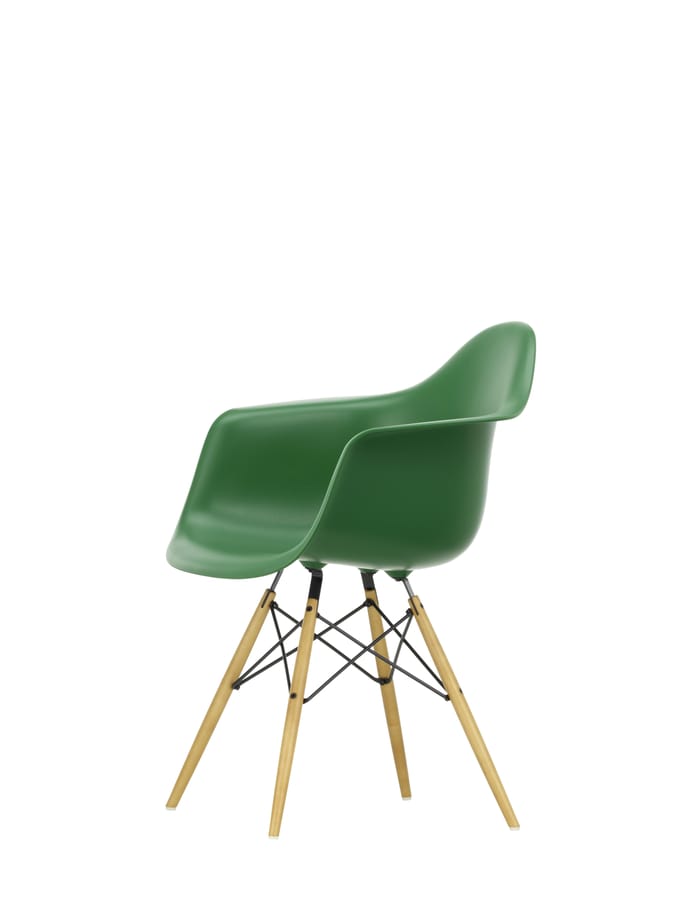 Vitra DAW Eames Plastic Armchair - smaragd RE - gelige esdoorn