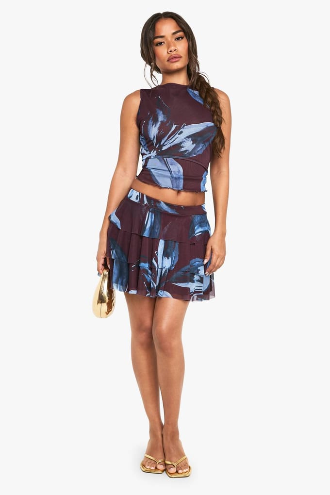 boohoo Dames Bloemenprint gestapelde mini-rok | Chocolate | Maat: 8